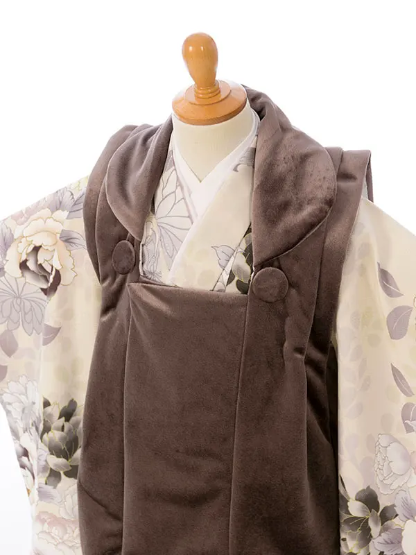 七五三(3歳女被布)HAPH719 茶色ﾍﾞﾛｱ|ｸﾘｰﾑ牡丹