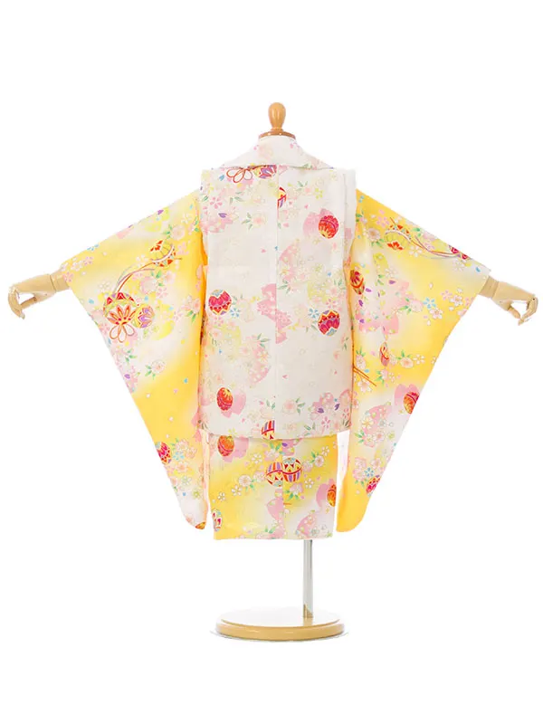 七五三(3歳女被布)HAPH769 白 鞠に桜|黄色/白ぼかし 鞠に桜