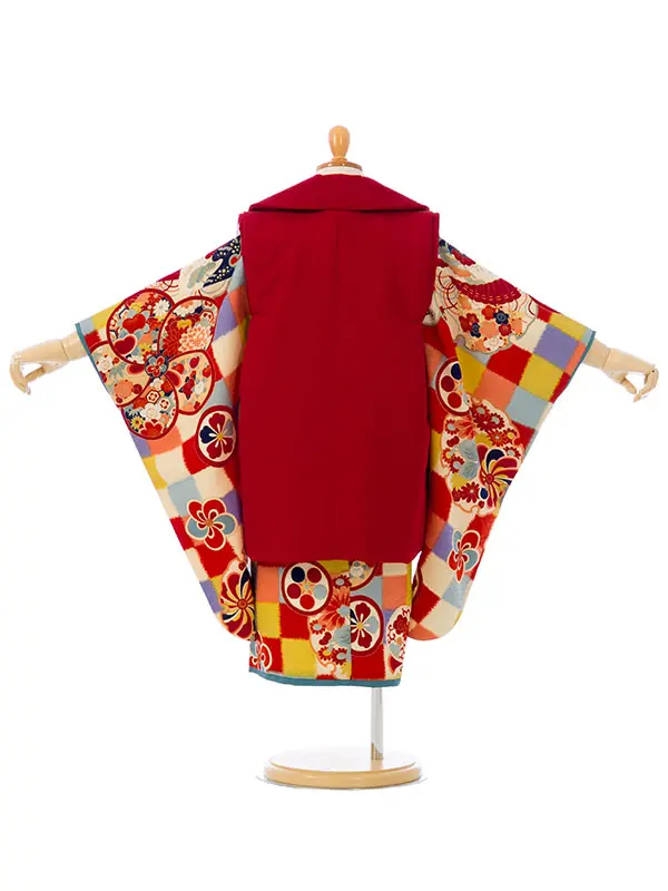 七五三(3歳女被布)HAPH791 赤 薬玉に鶴|市松 雪輪にねじり梅