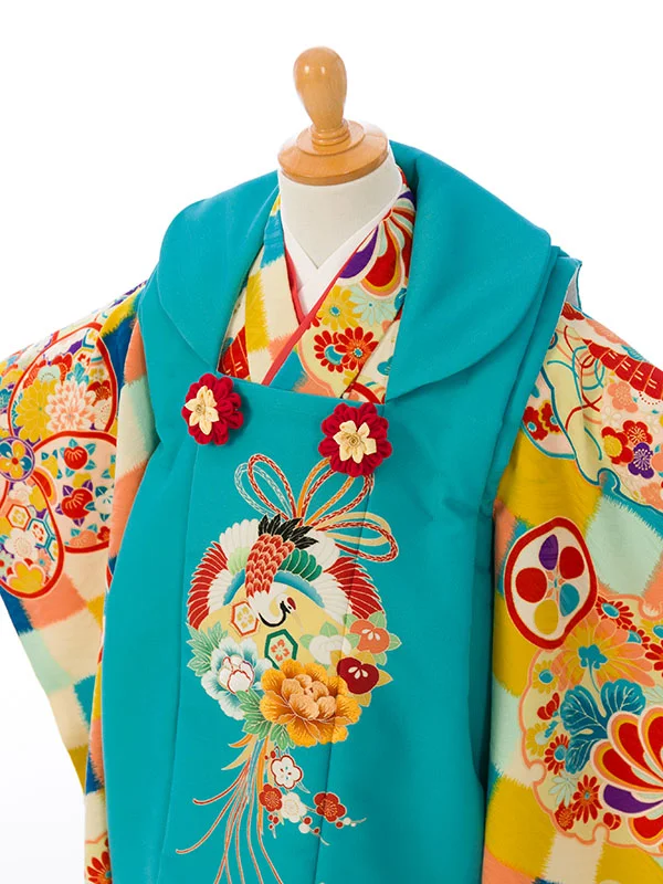 七五三(3歳女被布)HAPH792 水色薬玉に鶴|ﾌﾞﾙｰ市松 雪輪 ねじり梅