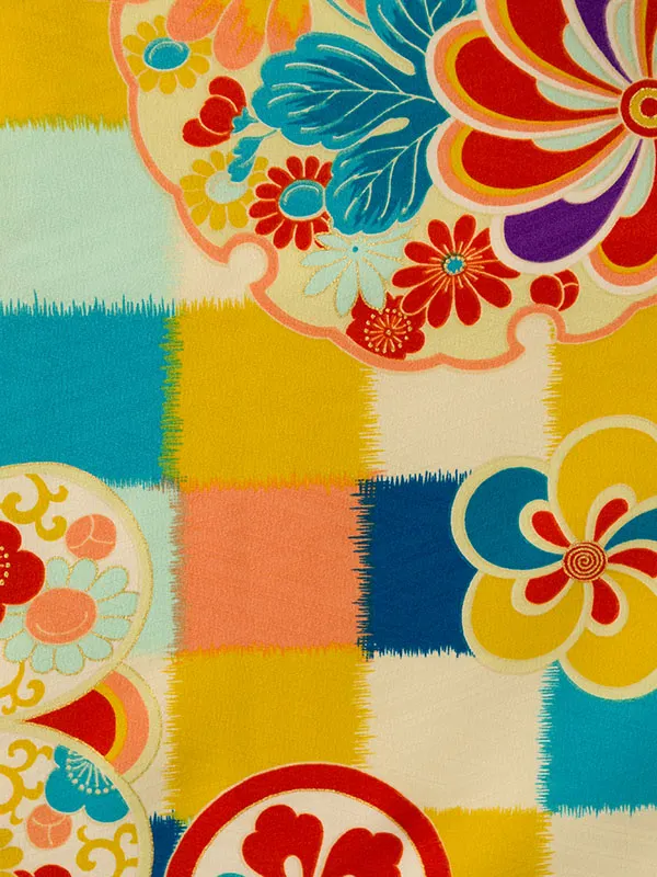 七五三(3歳女被布)HAPH792 水色薬玉に鶴|ﾌﾞﾙｰ市松 雪輪 ねじり梅