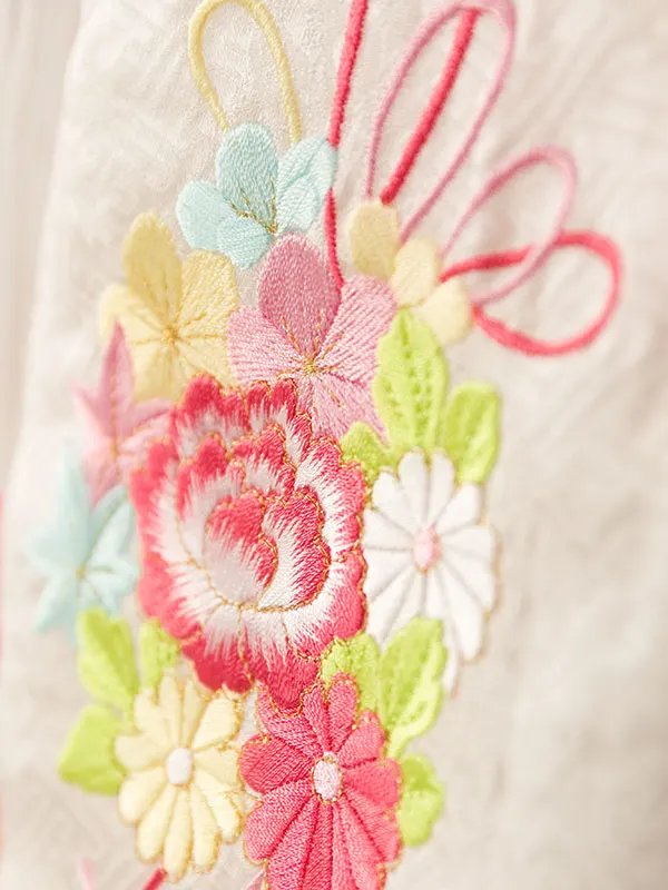 七五三(3歳女被布)SH-001 正絹 式部浪漫 白 花薬玉|ｸﾘｰﾑ