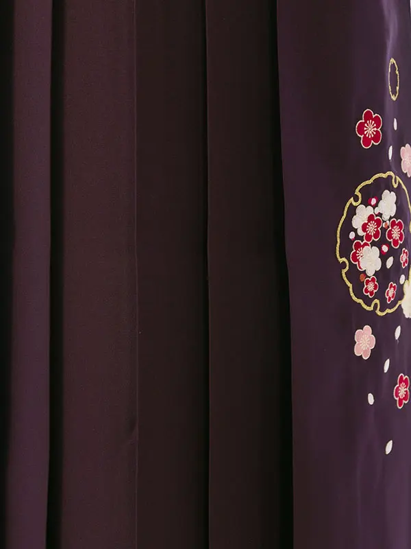 女児ｼﾞｭﾆｱ着物(袴) E-13-055_H153-23-1 赤縞|紫