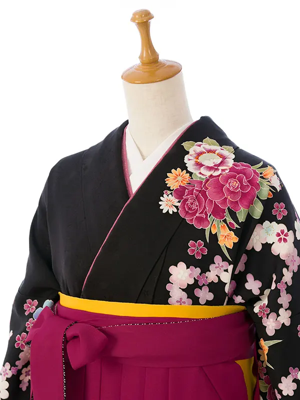 振袖袴 6S111_E-H024-240 黒地 洋花|ﾜｲﾝ 鞠と華紋刺繍 91