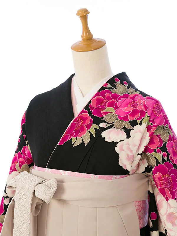 振袖袴 6S192 HDLY825 黒地 裾白 八重桜|ﾍﾞｰｼﾞｭ91