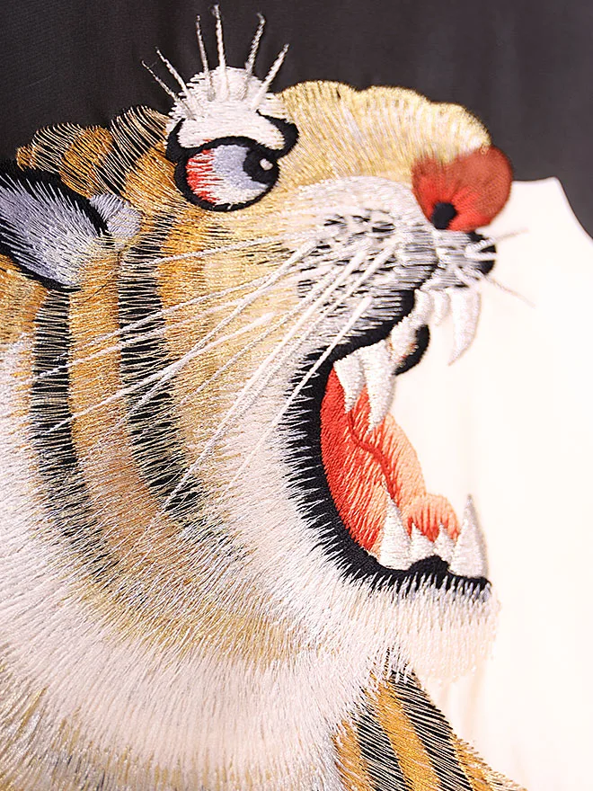  男児産着(お宮参り)  正絹 黒 虎 墨絵風 0121