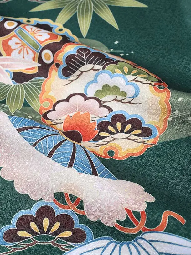 七五三（5歳6歳男児袴)B177/緑 兜と鼓と軍配