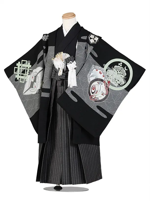 LOWRYS FARM/七五三（5歳6歳男児袴）B200/黒 鷹と武具