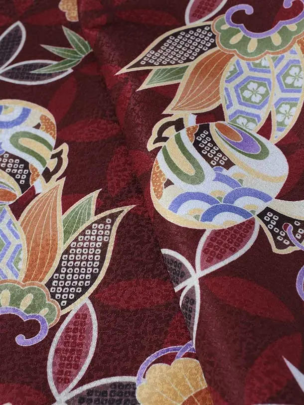 七五三（3歳男児被布)H121/赤 七宝柄