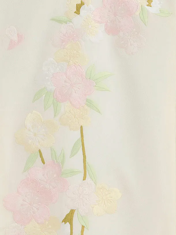 産着（女の子）0048 白 オフ白 ちりめん 豪華刺繍 桜