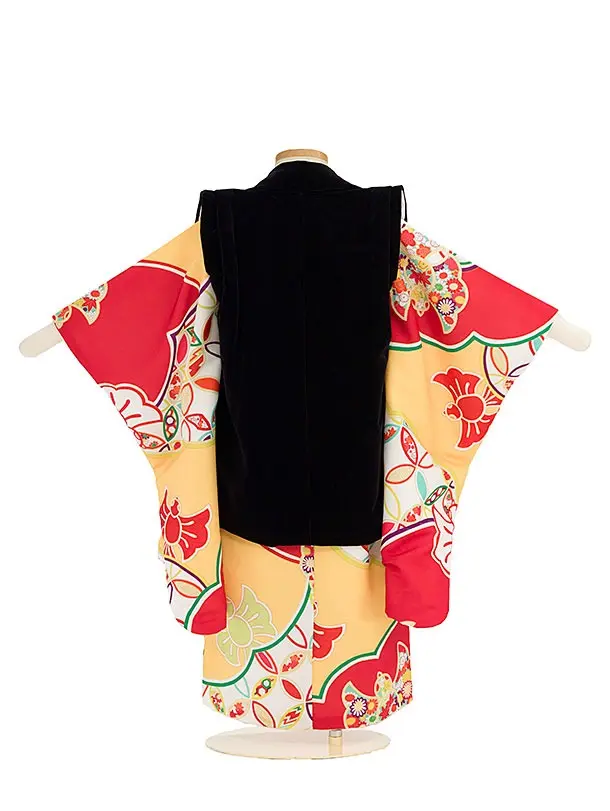 七五三（3歳男の子被布）0486 レトロモダン ふくらすずめ 赤 黄色