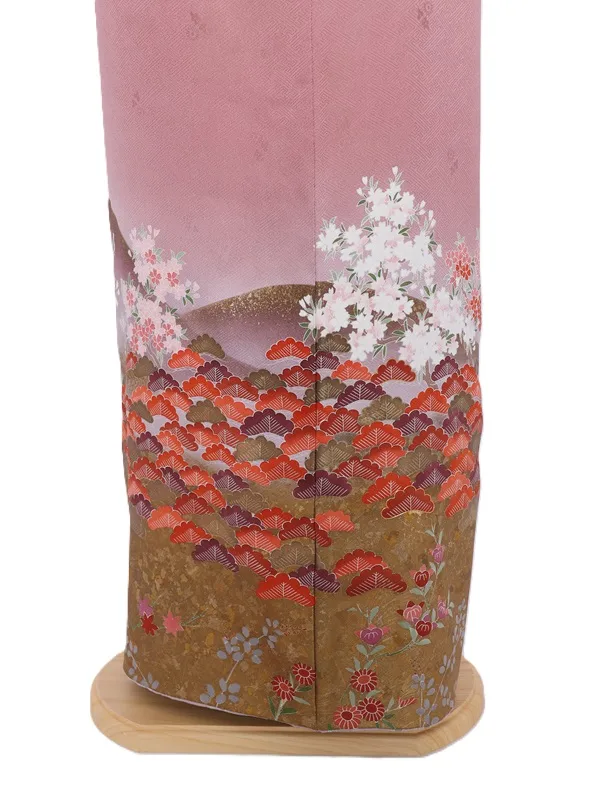 色留袖35薄あずき色裾金箔　桜松小模様　正絹