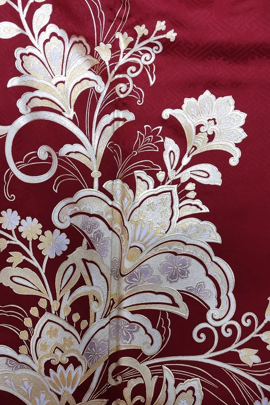 振袖1059/エンジ黒 金彩