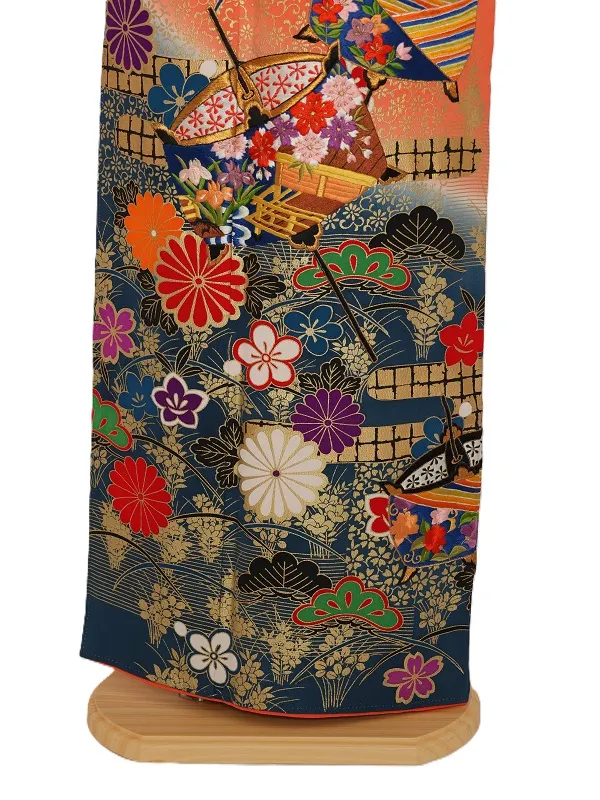 振袖1128/さび朱色に裾鉄紺