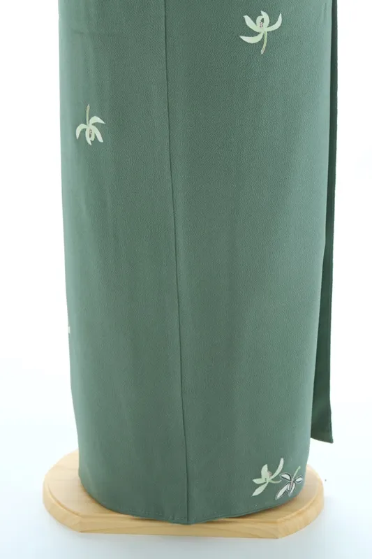 訪問着250渋ｸﾞﾘｰﾝ蘭の花