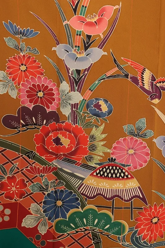 NEO訪問着478/紅型　染分け