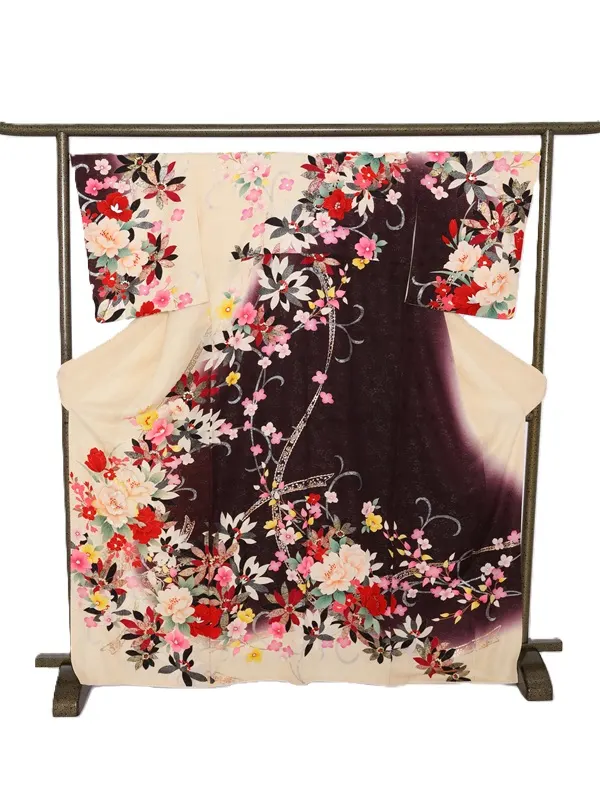 NEO訪問着486/白地に大輪牡丹四季の花