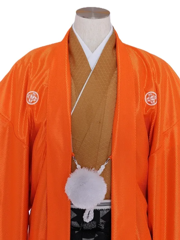 紋付袴226/幸彩オレンジ/黒地龍ウロコ柄