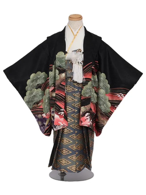 七五三(5歳男児)324/黒鷹松に波