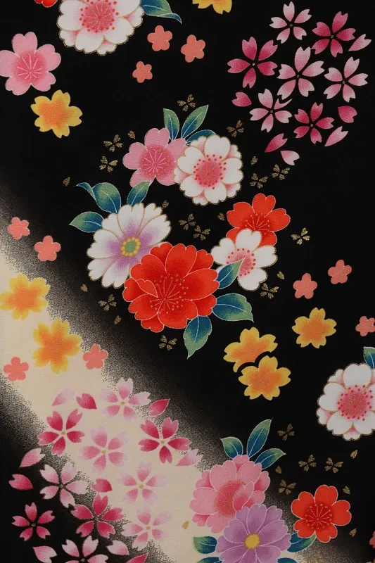 七五三(7歳女児)480/黒地白ぼかしｶﾗﾌﾙ小花
