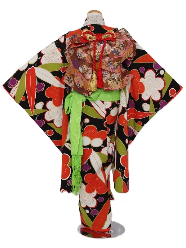 七五三(7歳女児)500/黒地梅と笹