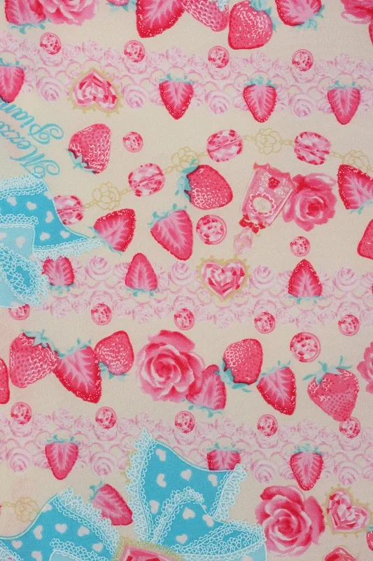 七五三(3歳女児)571/ｱｲﾎﾞﾘｰﾌﾞﾙｰﾘﾎﾞﾝにいちごﾊﾞﾗ柄