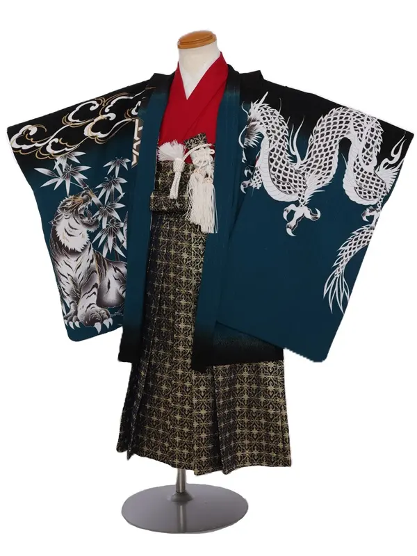 簡単きつけ七五三(3歳男児)259/ｴﾒﾗﾙﾄﾞｸﾞﾘｰﾝ虎龍