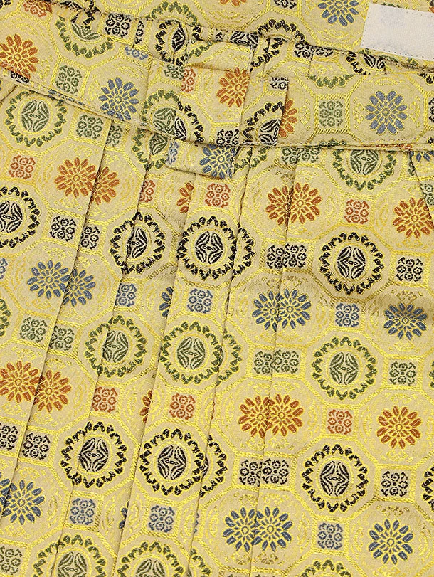 RENCAセレクション(5.6歳男袴)かんたん七五三5042黒兜×金紋袴