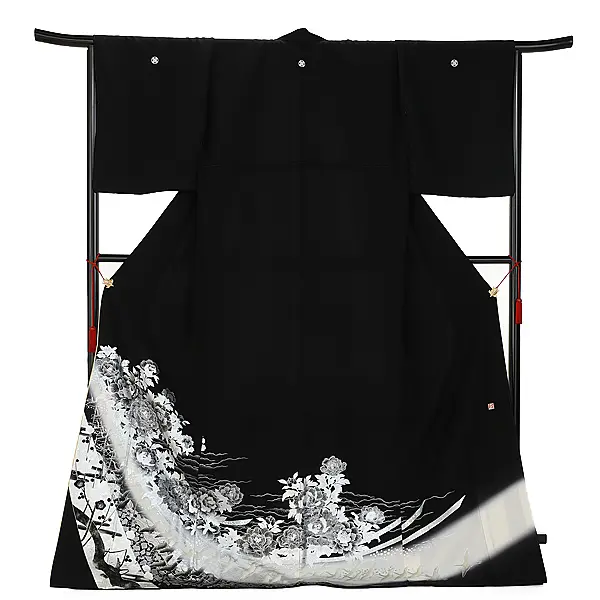 黒留袖レンタル2039 桂由美 シルバー祝花鶴　