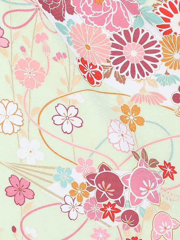 七五三(3歳女児被布)B444 若草花×白 花刺しゅう