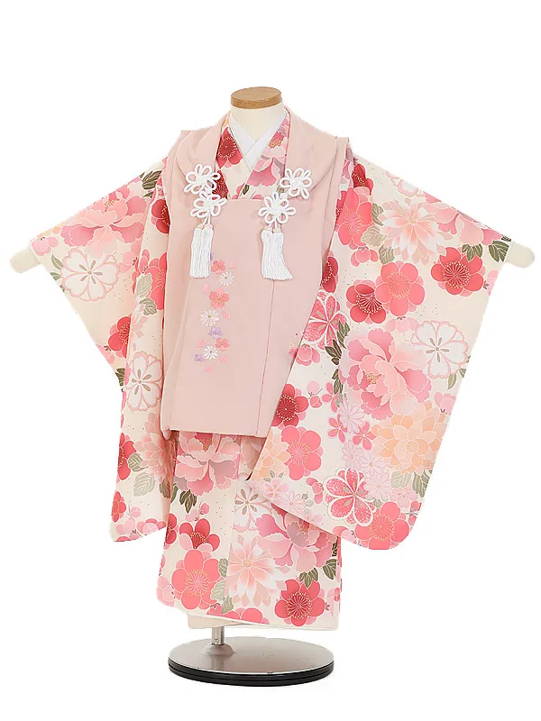 七五三(3歳女児被布)B465 ピンク花刺しゅう×桜牡丹華の舞