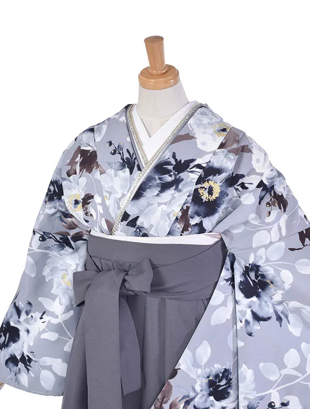 卒業袴 ﾚﾝﾀル035スモーキーグレーの大花柄 × グレ―袴