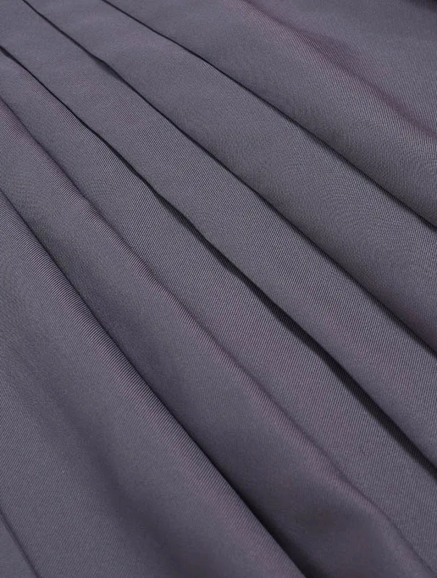 卒業袴 ﾚﾝﾀル040黒地に牡丹・桜柄の二尺袖 × グレー袴